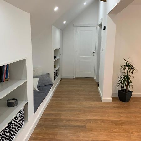 Noah'S Attic - Apartment Hotel In Корча Екстер'єр фото